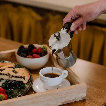 Il Trullo Delle Due Lune Bed & Breakfast Noci